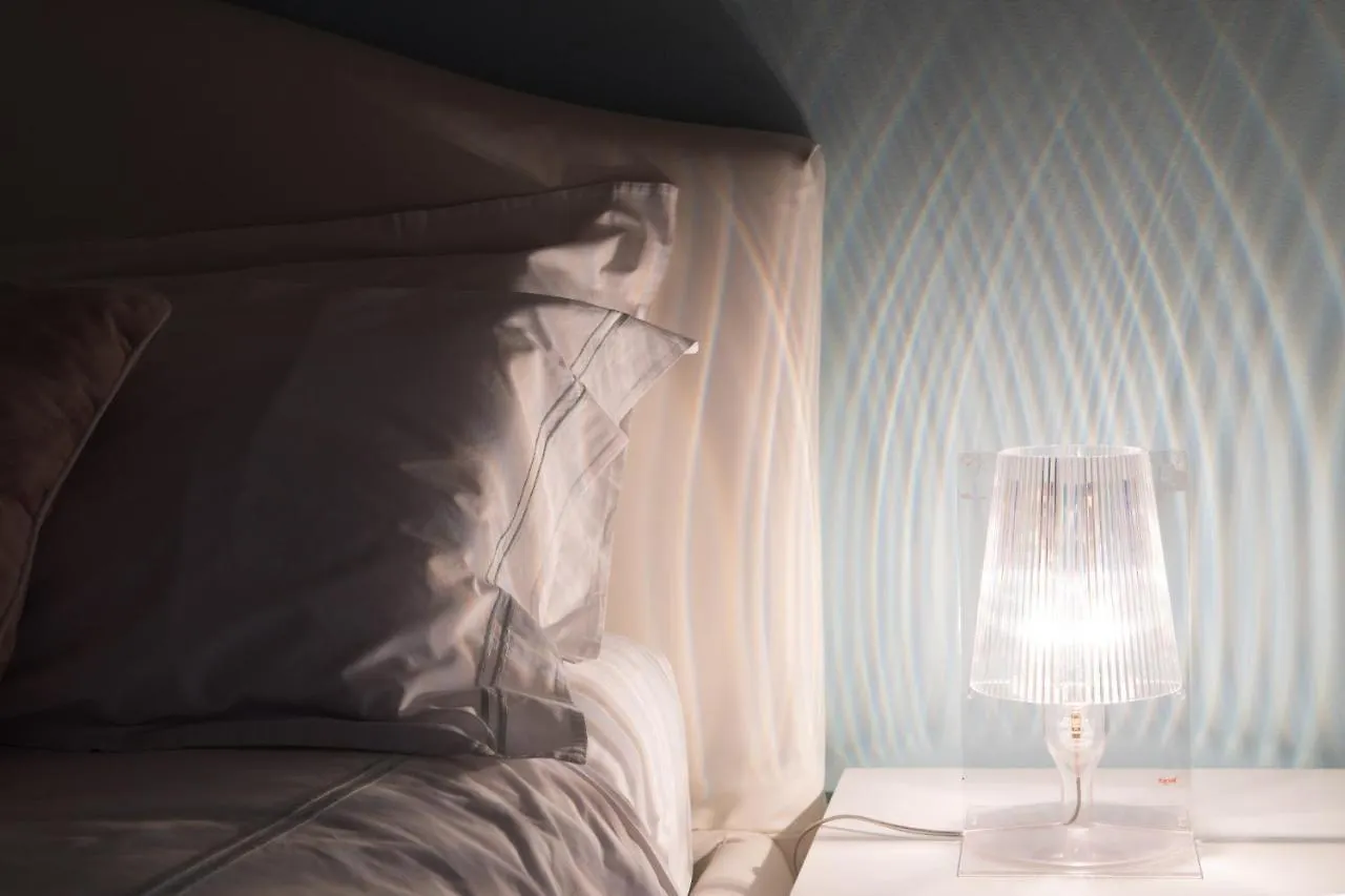 Madeleine Apartments - Appartamento Di Charme Milan